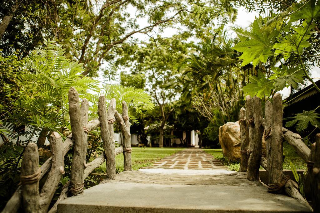 Thaulle Ayurveda Resort - Yala Tissamaharama Exterior foto
